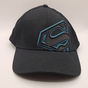 Superman Logo Mens Fitted Stretch Baseball Cap Hat Black Embroidered DC